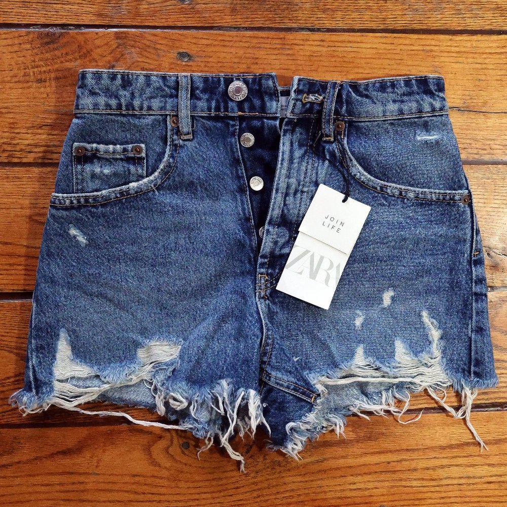 Zara High Rise Button Fly Jean Shorts Size 2 NWT
